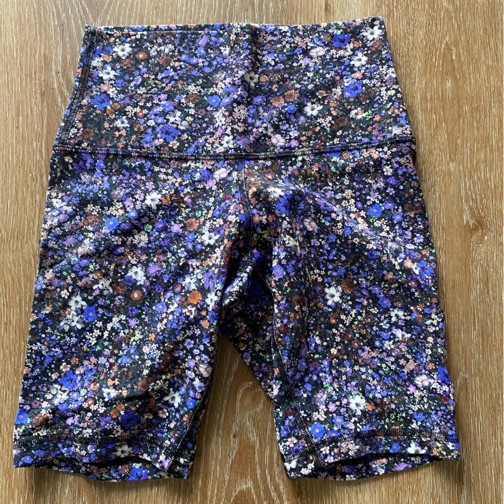 Lululemon biker shorts
